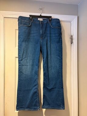 Fat Face Brooke Medium Flared Jeans in 20S UK